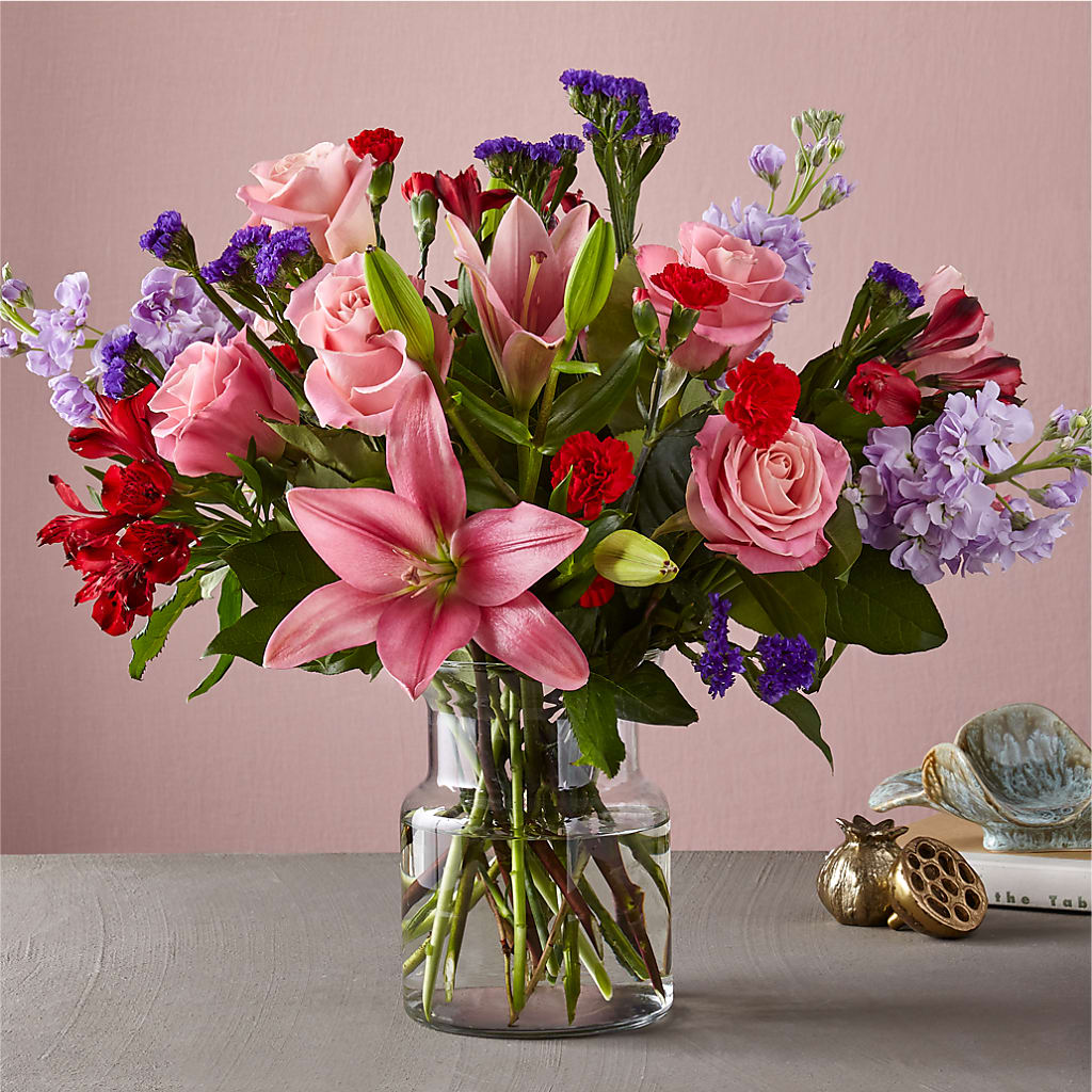 Romantique Bouquet – Blooming Flowers, Mobile AL