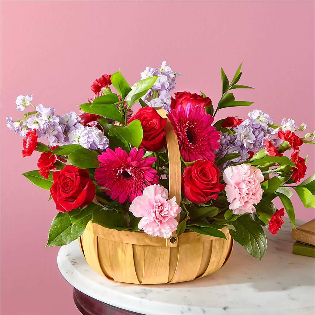 Pink Picnic Basket – Blooming Flowers, Mobile AL