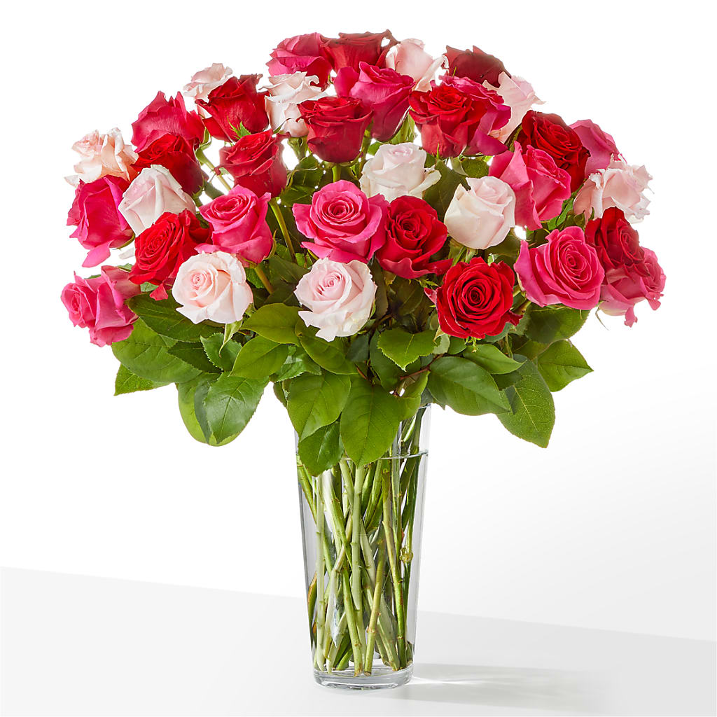 Charming Rose Bouquet – Blooming Flowers, Mobile AL