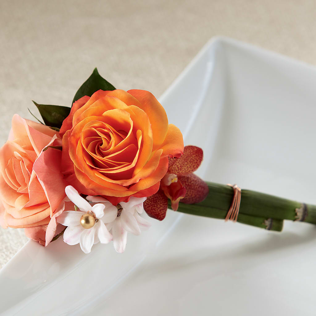 Sunset Dream Boutonniere – Blooming Flowers, Mobile AL