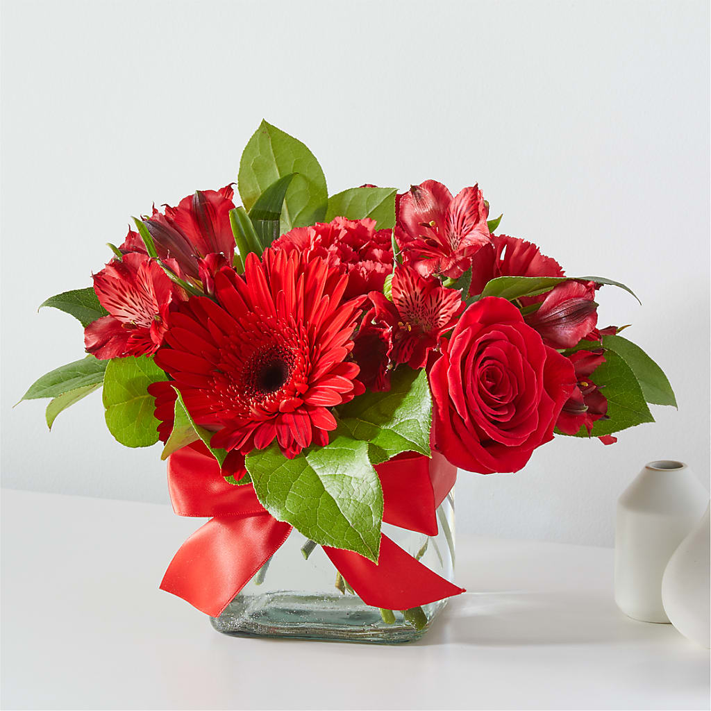 Red Hot Bouquet – Blooming Flowers, Mobile AL