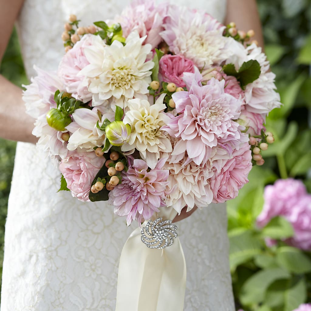 Heart's Promise Bouquet – Blooming Flowers, Mobile AL