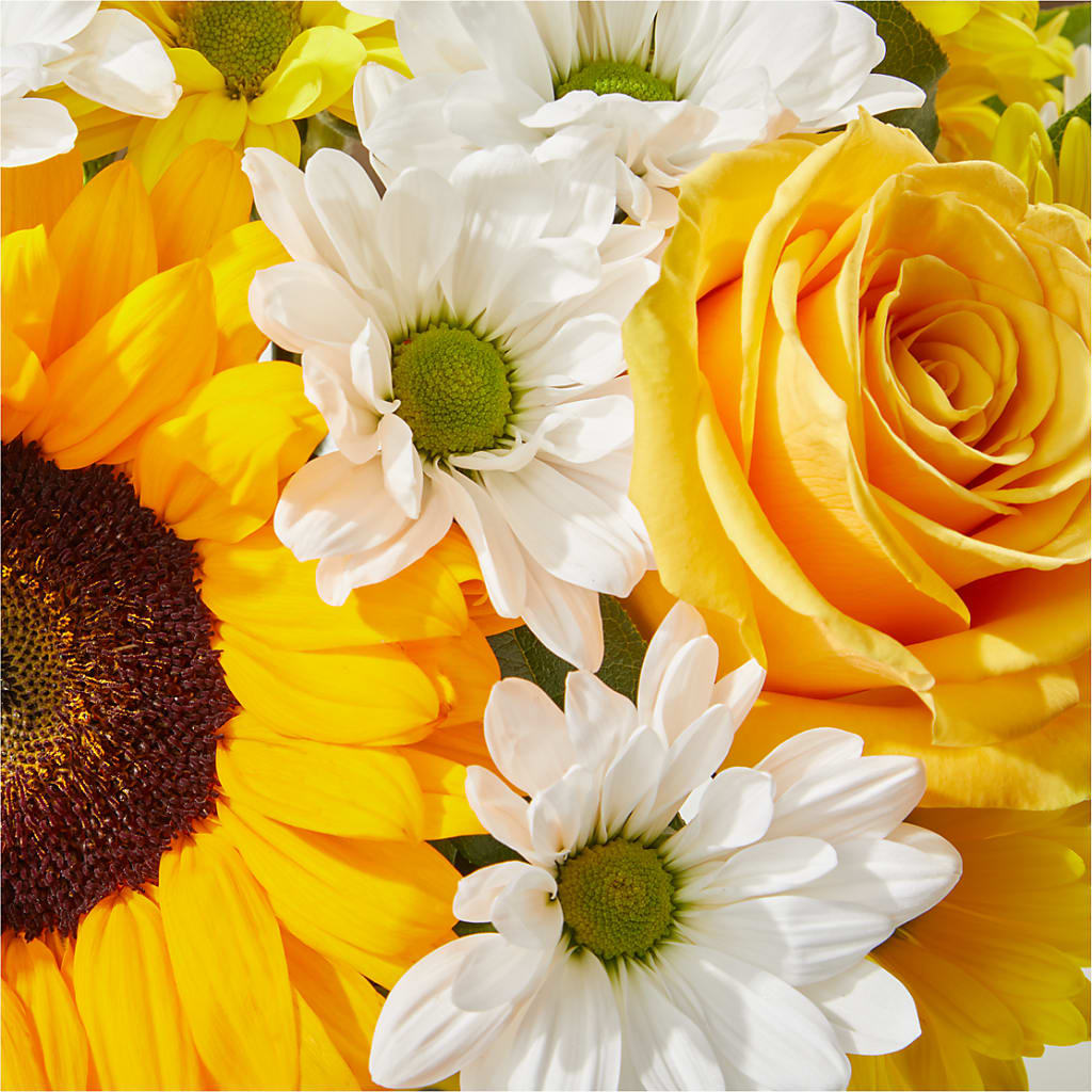 Be Happy Bouquet –  Blooming Flowers, Mobile AL