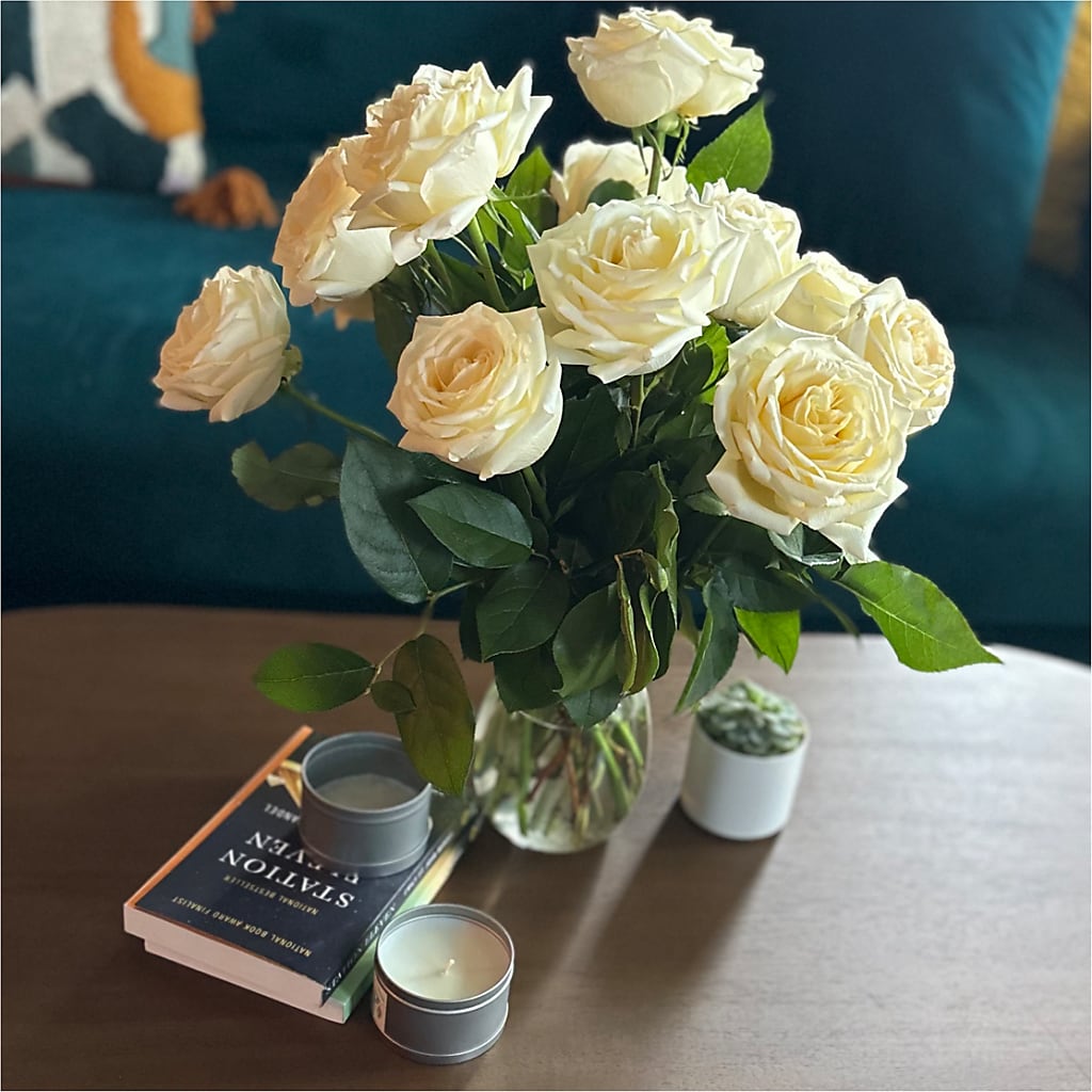 Long Stem Yellow Rose Bouquet –  Blooming Flowers, Mobile AL