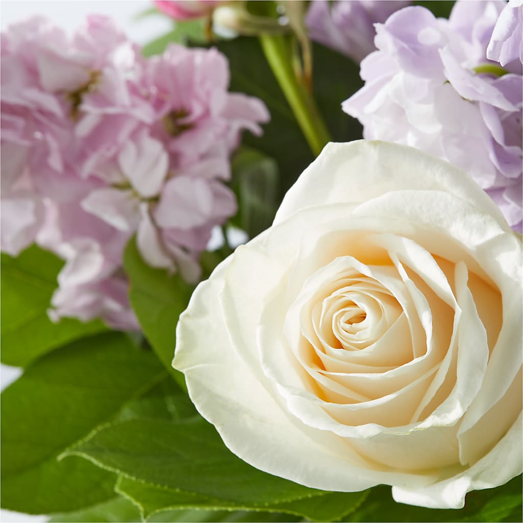 Springtime Spritz Bouquet –  Blooming Flowers, Mobile AL