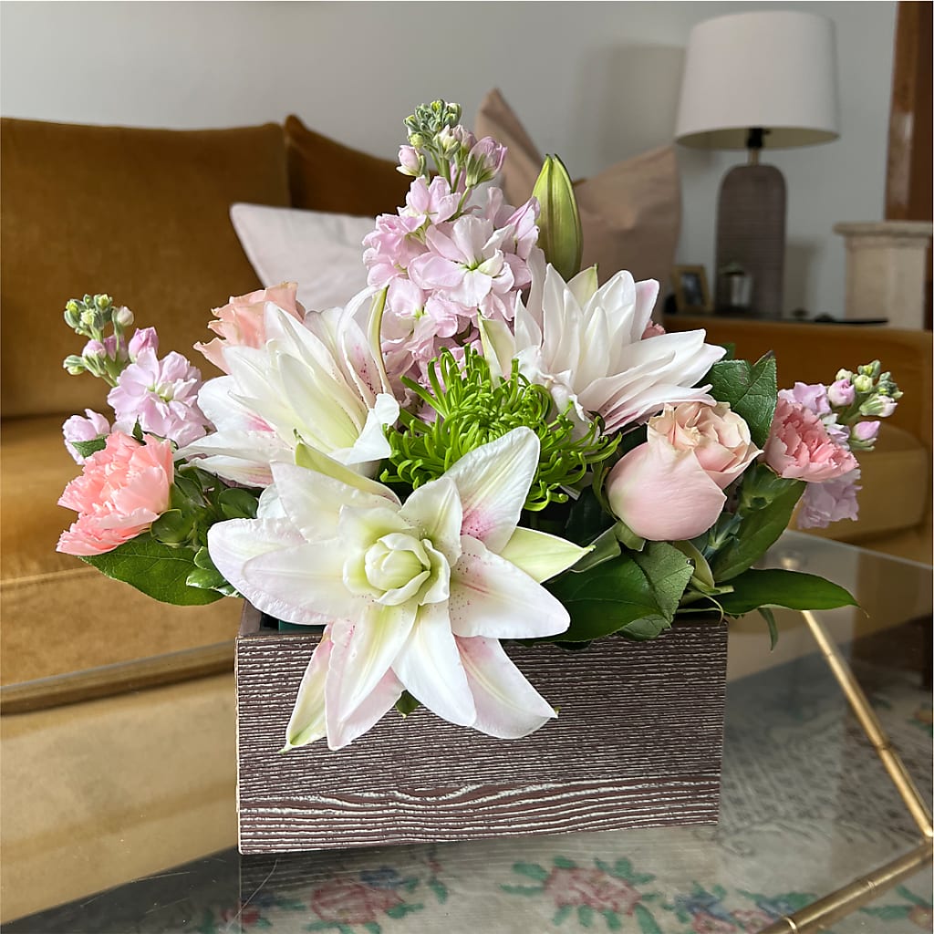 Beautiful Spirit Basket –  Blooming Flowers, Mobile AL