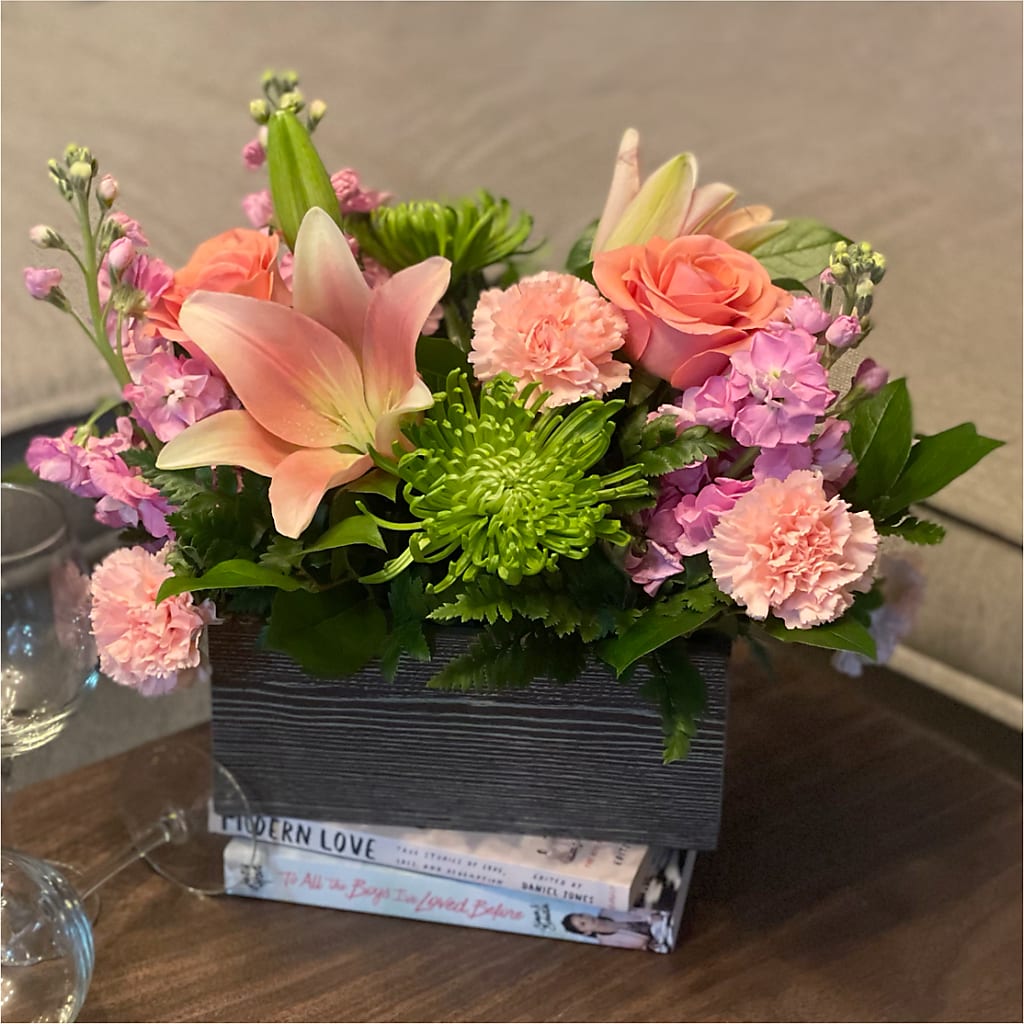 Beautiful Spirit Basket –  Blooming Flowers, Mobile AL