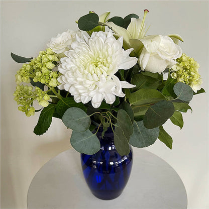 Snowy Dreams Bouquet –  Blooming Flowers, Mobile AL