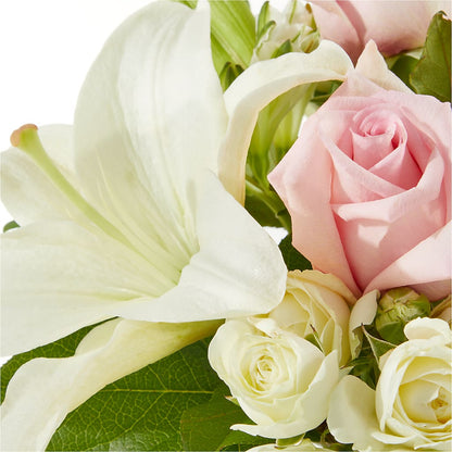 Kindhearted Bouquet –  Blooming Flowers, Mobile AL