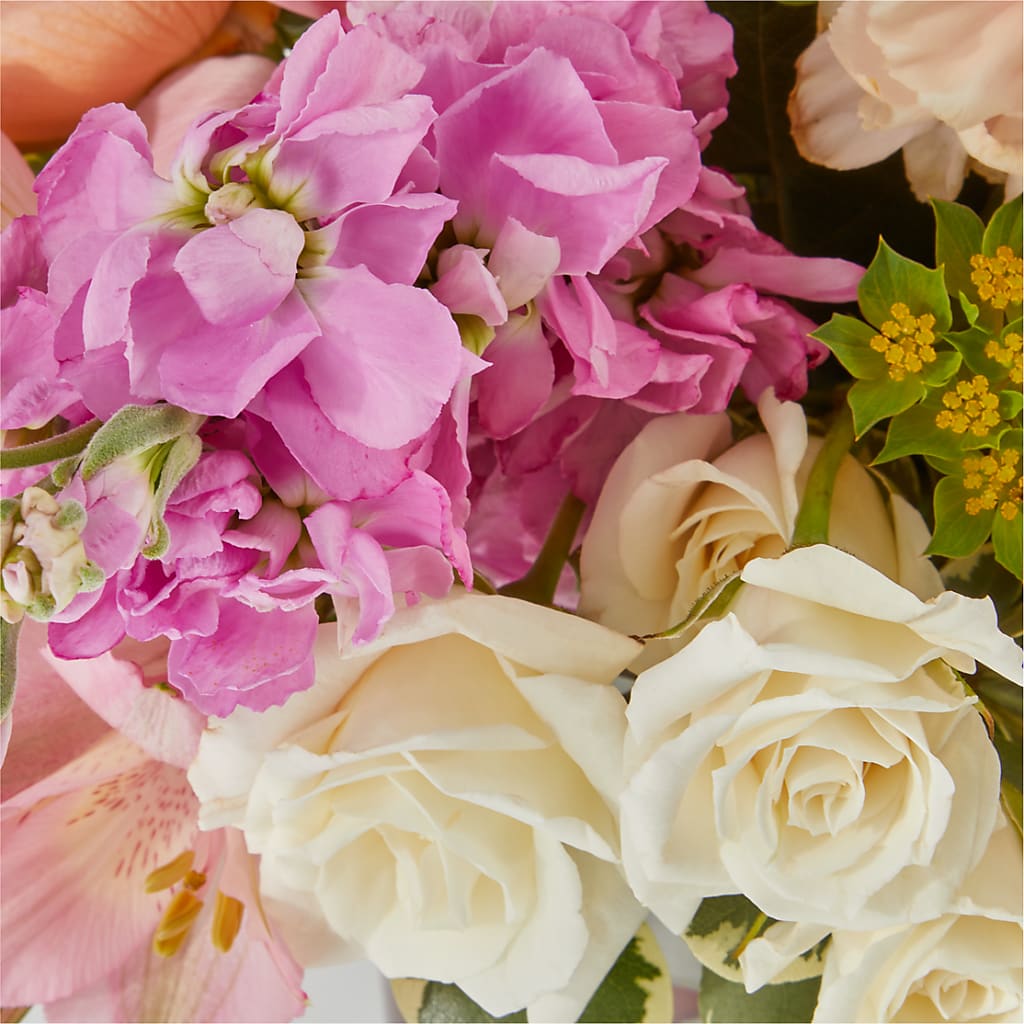 Paradise Bouquet –  Blooming Flowers, Mobile AL