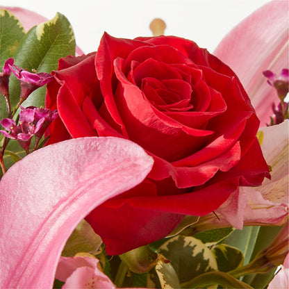 Lucky in Love Bouquet –  Blooming Flowers, Mobile AL