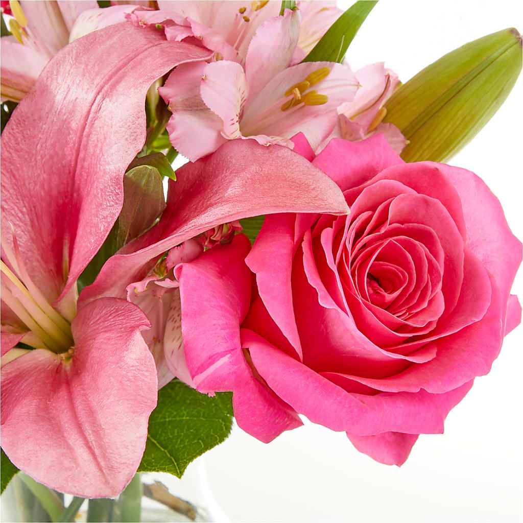 Lots of Love Bouquet –  Blooming Flowers, Mobile AL