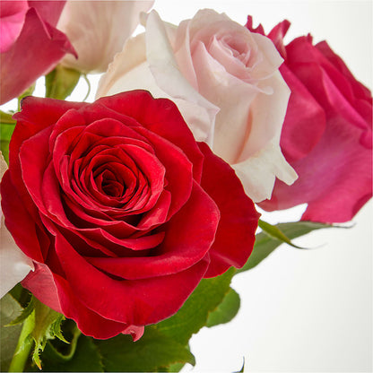 Charming Rose Bouquet –  Blooming Flowers, Mobile AL
