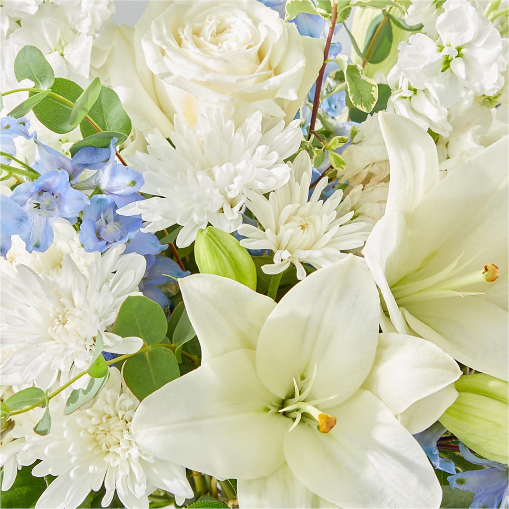 Peace of Mind Bouquet –  Blooming Flowers, Mobile AL