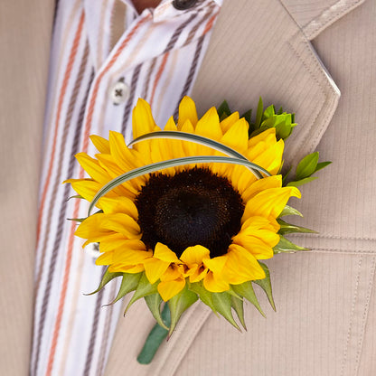 Free Spirit Boutonniere –  Blooming Flowers, Mobile AL